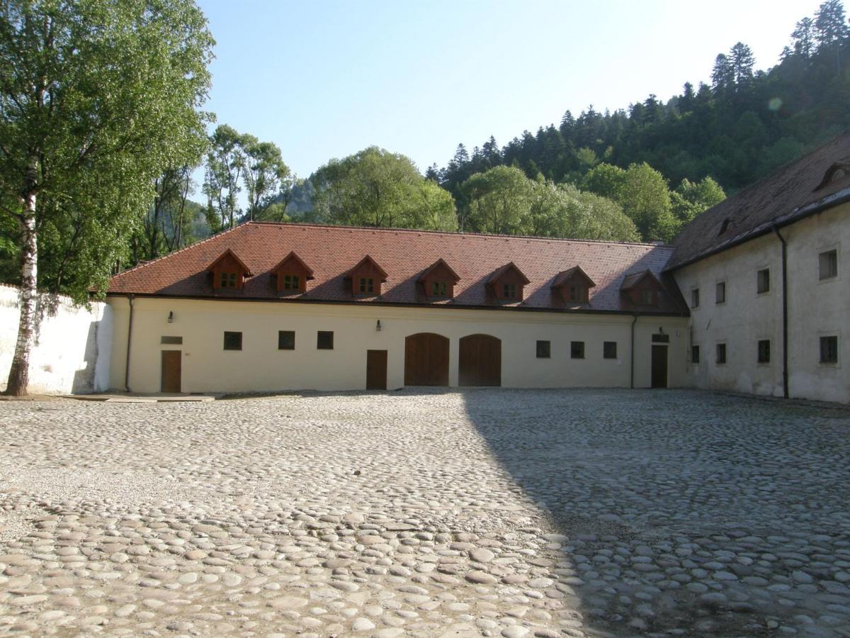 Muzeum Červený Kláštor Kültér fotó